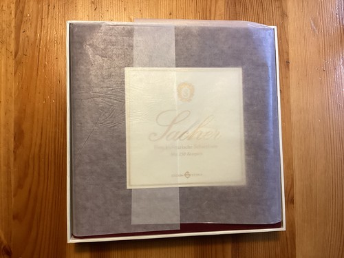 Rar sacher eine - –,